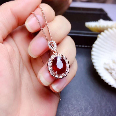 LuxeJewels™ – Ruby Royale Edition