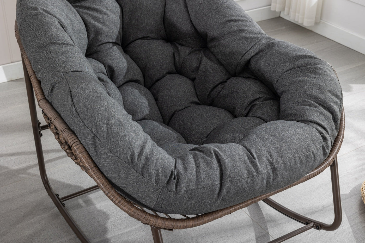 LuneluX_Home – Outdoor Rocking Lounge Chair with Cushion (Grey)