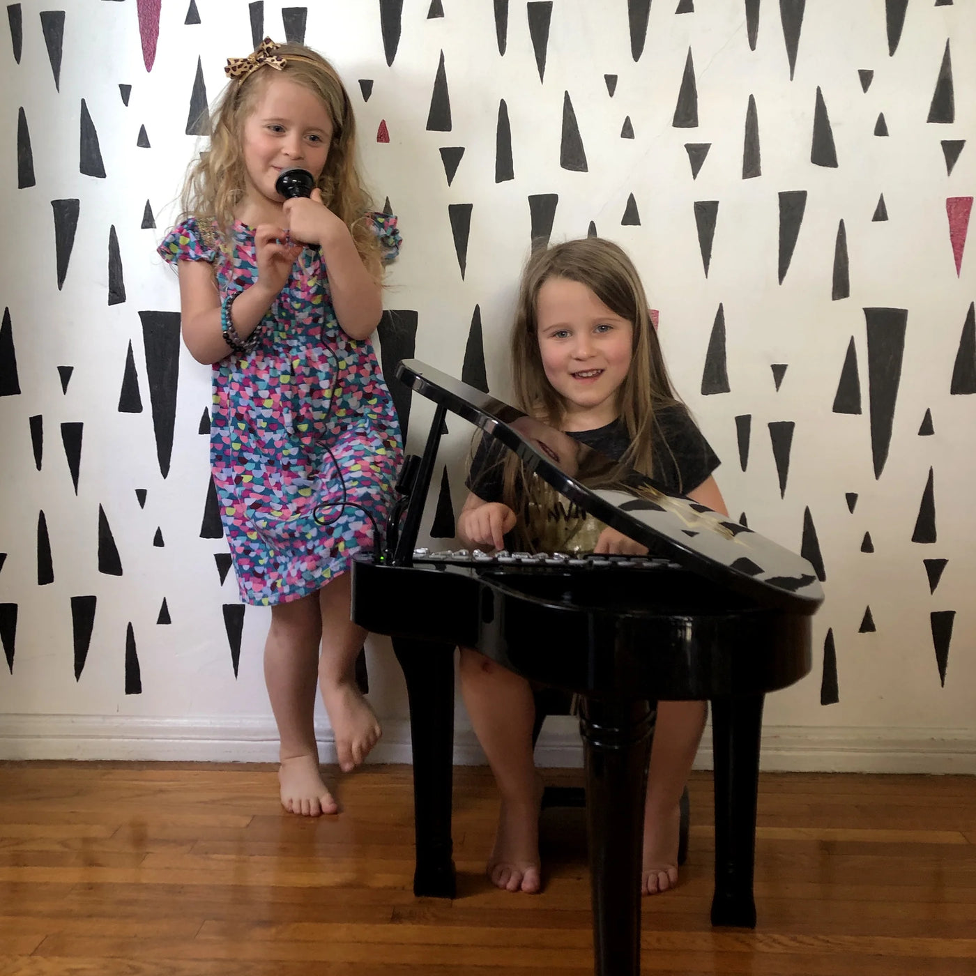 2045W Symphonic Grand Piano Set - Age Group 3 Years and Up
