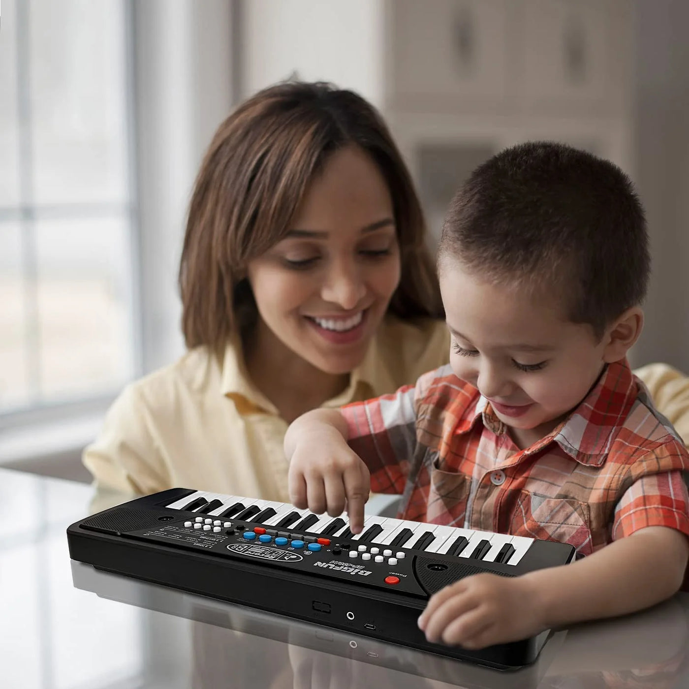 Piano Keyboard for Kids, 37 Keys Portable Electronic Keyboards Piano for Kids with Microphone - Music Piano Toys for Children (Black)