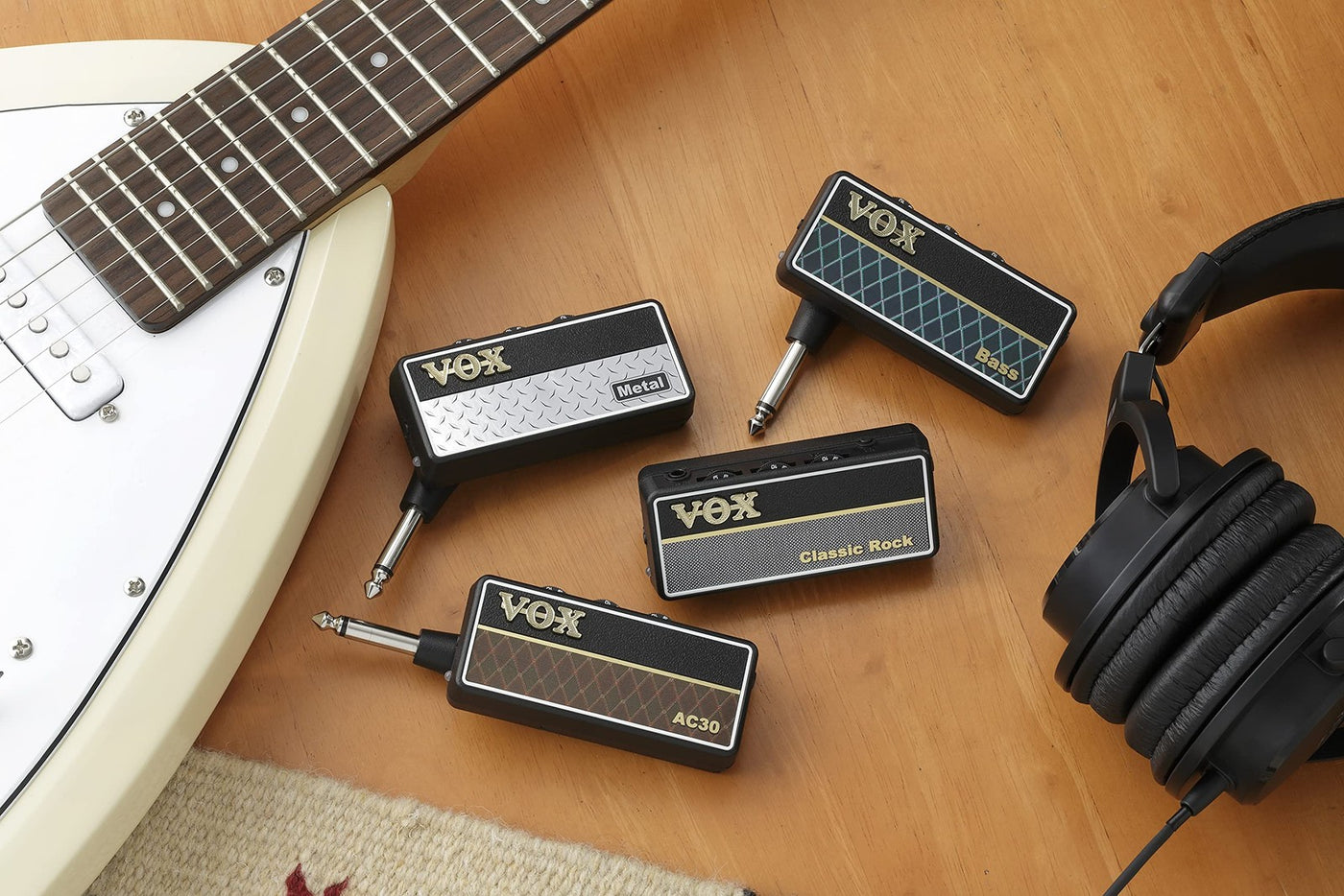 Compact Guitar Headphone Amplifier with 9 Effects and Analog Sound for Travel