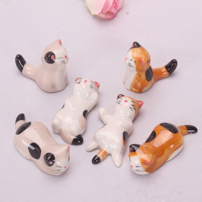 Porcelain Cat Chopstick Holders Set