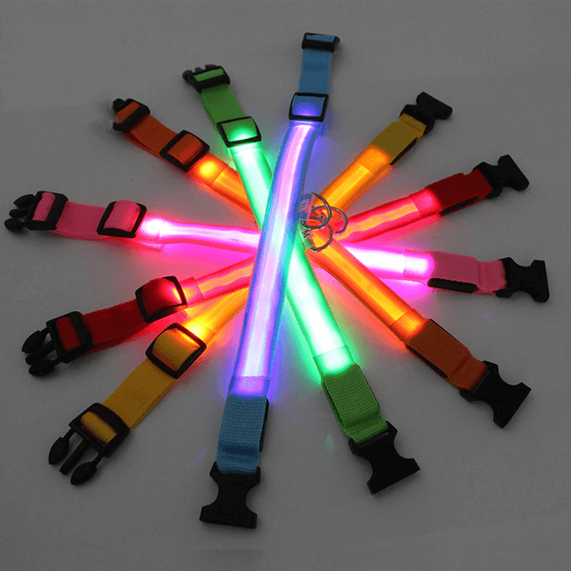 LED Adjustable Dog Collar Blinking Flashing Light Up Glow Pets Safety