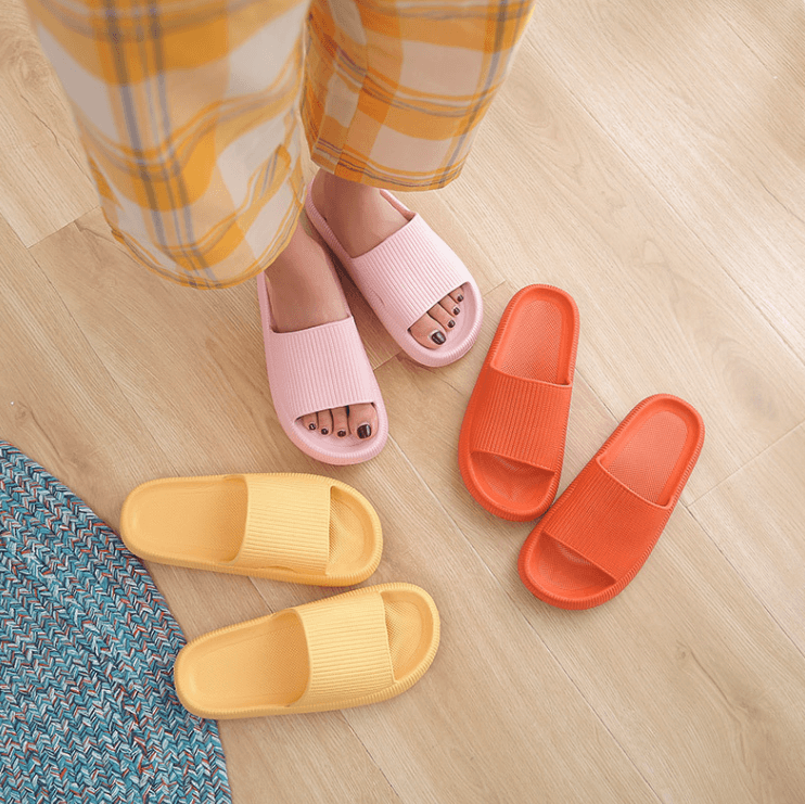 Cozy Pillow Slides Anti-Slip Sandals Ultra Soft Slippers Cloud Home