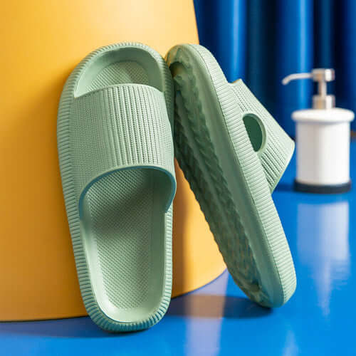 Cozy Pillow Slides Anti-Slip Sandals Ultra Soft Slippers Cloud Home