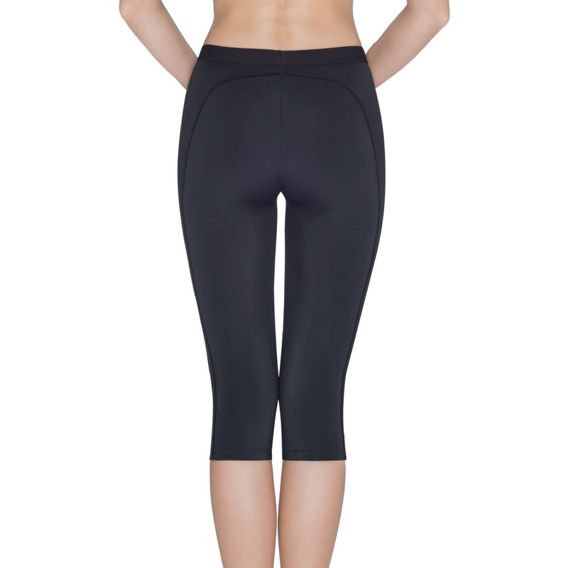 Capri Leggings Lauma Active Lady Fitness - Black capri leggings from behind, suitable for workouts and yoga.